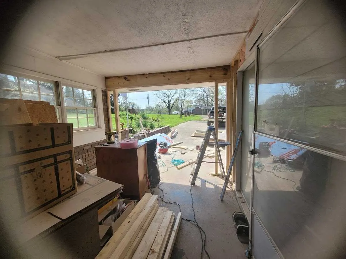 Air movers and dehumidifier for Drying & Dehumidification in Ellington